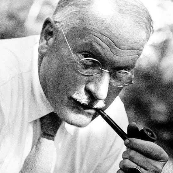 Selon C.G. Jung